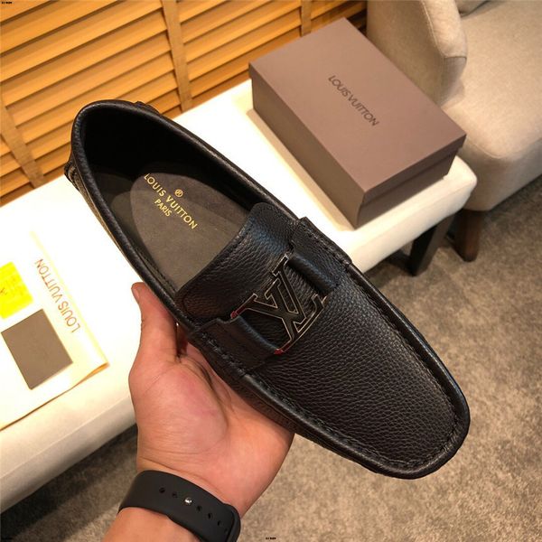19ff genuine leather men shoes casual fashion luxury men loafers breathable driving shoes male handmade slip on loafers male, Black 
19ff genuine leather men shoes casual fashion luxury men loafers breathable driving shoes male handmade slip on loafers male, Black