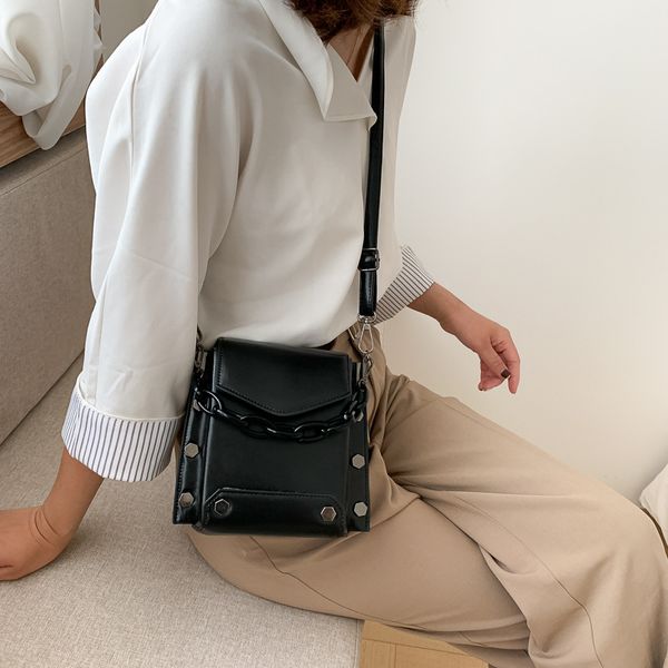 2020 new shoulder bag women's casual fashion korean version of the chain ladies crossbody bag
2020 new shoulder bag women's casual fashion korean version of the chain ladies crossbody bag