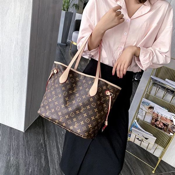 2020designer handbags luxury bags shoulder tote clutch bag pu leather purses ladies women bags wallet
2020designer handbags luxury bags shoulder tote clutch bag pu leather purses ladies women bags wallet