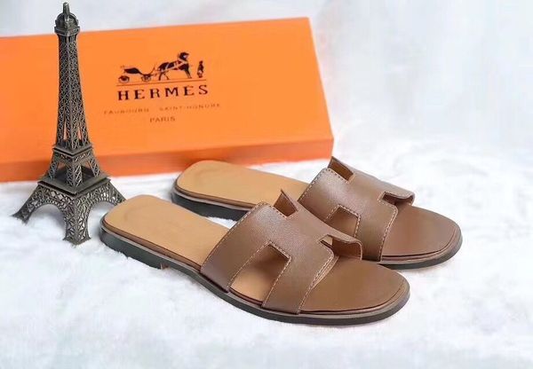 h slippers female xia thick with genuine leather sandals outside the female fashion wear sandals in joker with one word in female, Black
h slippers female xia thick with genuine leather sandals outside the female fashion wear sandals in joker with one word in female, Black