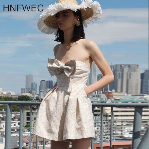 women's jumpsuits & rompers 2021 summer sleeveless strapless breast bow high waist short jumpsuit sweet girls printed clothes u341, Black;white
women's jumpsuits & rompers 2021 summer sleeveless strapless breast bow high waist short jumpsuit sweet girls printed clothes u341, Black;white