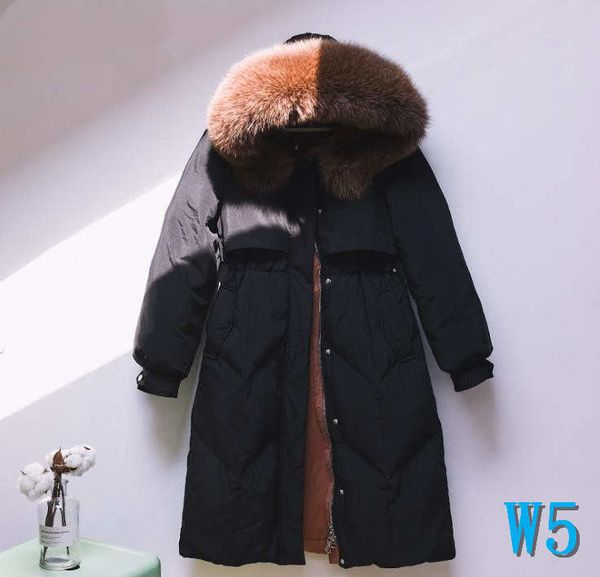 luxury designer women's parkas medium length thickening winter jacket women down outerwear women fashion winter coats 5, Black
luxury designer women's parkas medium length thickening winter jacket women down outerwear women fashion winter coats 5, Black
