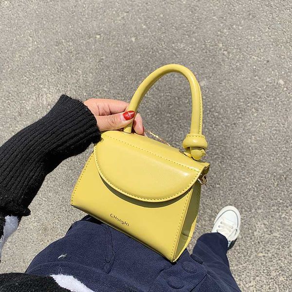 fashion solid color pu leather small women's handbag mini chain lady messenger bag crossbody bags for women sac a main femme
fashion solid color pu leather small women's handbag mini chain lady messenger bag crossbody bags for women sac a main femme