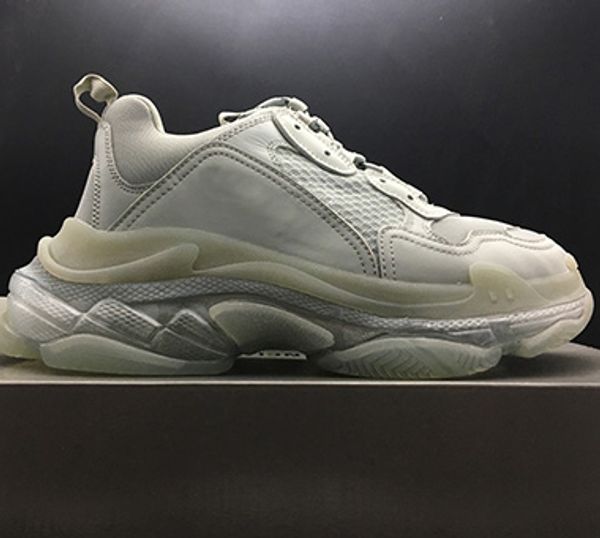 with box 2019 new fashion mens and womens casual shoes triple s clear sole white black green brand designer trainers 36-45
with box 2019 new fashion mens and womens casual shoes triple s clear sole white black green brand designer trainers 36-45