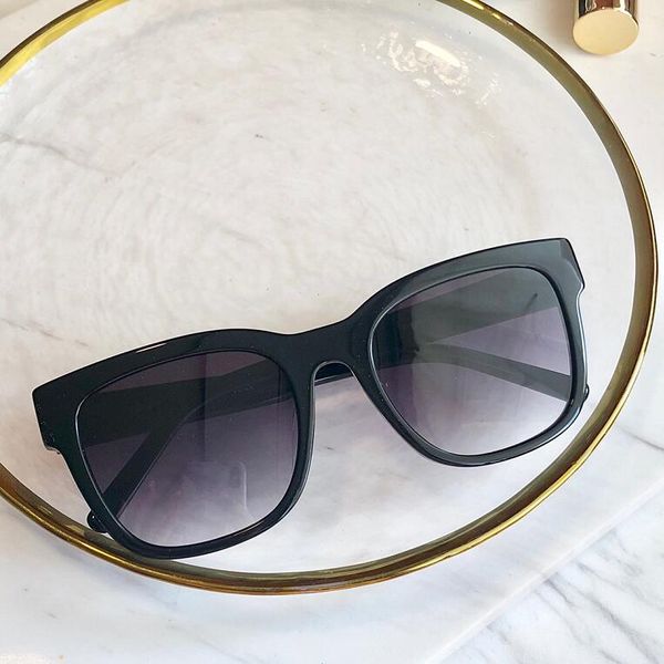 new fashion women sunglasses 1093 men sunglasses simple and generous men sun glasses outdoor uv400 protection eyewear with case, White;black
new fashion women sunglasses 1093 men sunglasses simple and generous men sun glasses outdoor uv400 protection eyewear with case, White;black