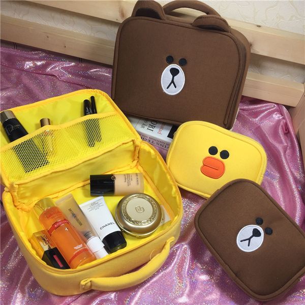 2020 creative portable travel cosmetic storage bag cartoon brown bear large capacity cosmetic bag women
2020 creative portable travel cosmetic storage bag cartoon brown bear large capacity cosmetic bag women
