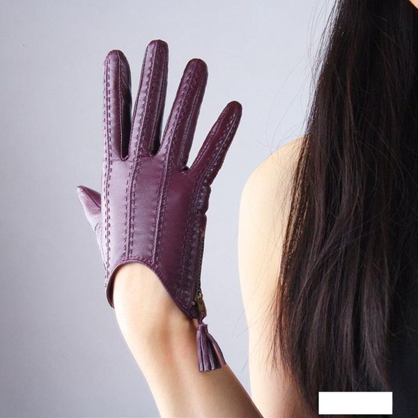 genuine leather sheepskin gloves pure suede tassel zipper short design european version of the women gloves touch screen tb01-5 y191113, Blue;gray
genuine leather sheepskin gloves pure suede tassel zipper short design european version of the women gloves touch screen tb01-5 y191113, Blue;gray