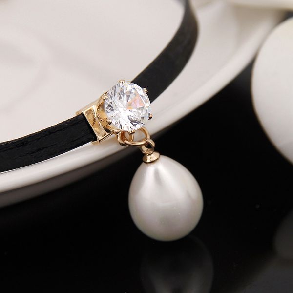 drop pearl pendant fashion leather cord zircon necklace female yiwu cross-border clavicle necklace collar accessories, Silver
drop pearl pendant fashion leather cord zircon necklace female yiwu cross-border clavicle necklace collar accessories, Silver