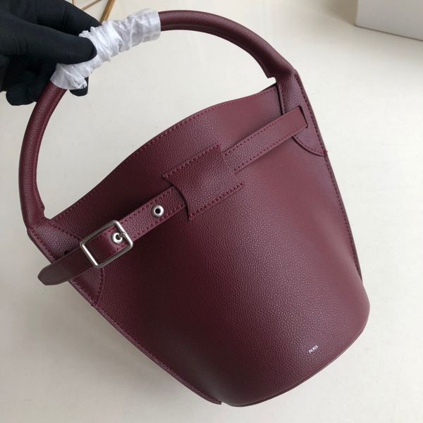2020 fashion brand luxury handbags designer handbags rivet flip dinner bag shoulder bag cross body bag wallet ing
2020 fashion brand luxury handbags designer handbags rivet flip dinner bag shoulder bag cross body bag wallet ing