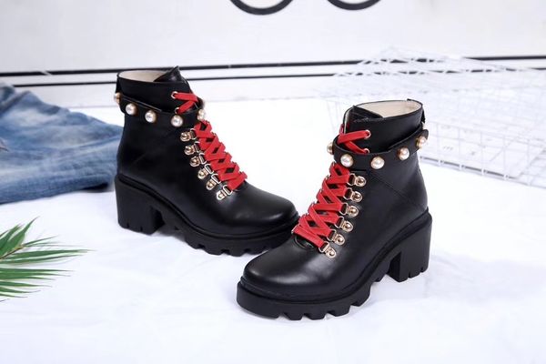 2019 trend 481156 dks30 1159 women leather ankle boot with sylvie web luxurys designer boots women's ankle boots size 35-40 a12, Black
2019 trend 481156 dks30 1159 women leather ankle boot with sylvie web luxurys designer boots women's ankle boots size 35-40 a12, Black