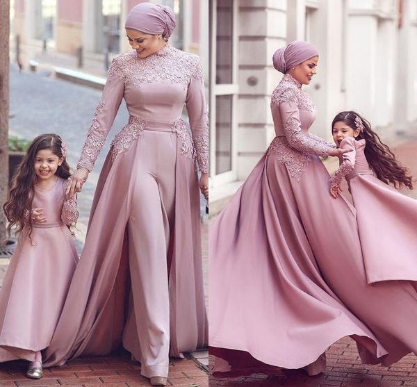 vintage dusky pink formal flower girl dresses cap long sleeve a line crew neck mother daughter dress custom made, White;blue
vintage dusky pink formal flower girl dresses cap long sleeve a line crew neck mother daughter dress custom made, White;blue