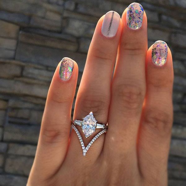selling silver color micro-inlay zircon ring for women girls simple geometric design finger rings with stone jewelry bague
selling silver color micro-inlay zircon ring for women girls simple geometric design finger rings with stone jewelry bague