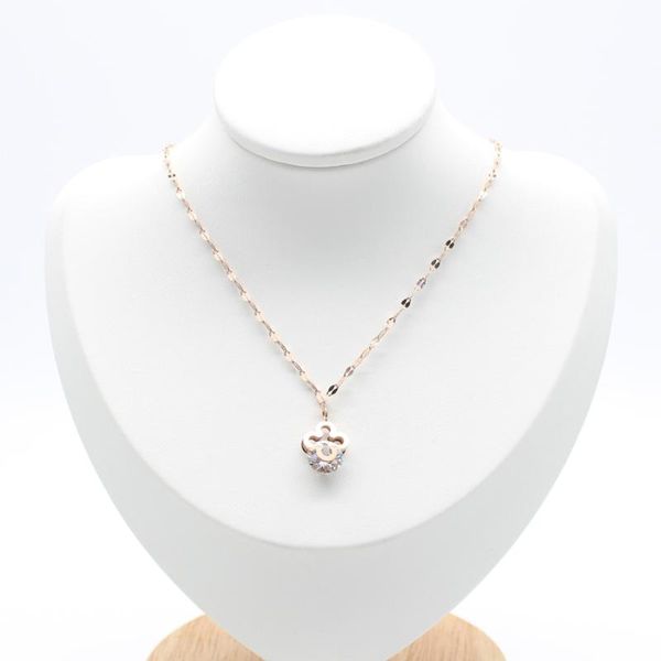 gold stainless steel flower necklace lays/womens fashion crystal pendant necklace, Silver
gold stainless steel flower necklace lays/womens fashion crystal pendant necklace, Silver