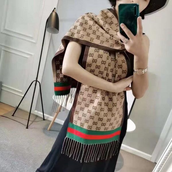 2019 super soft cotton yarn-dyed pattern jacquard wool scarf 5 colors wholesale 180:32cm, Blue;gray
2019 super soft cotton yarn-dyed pattern jacquard wool scarf 5 colors wholesale 180:32cm, Blue;gray