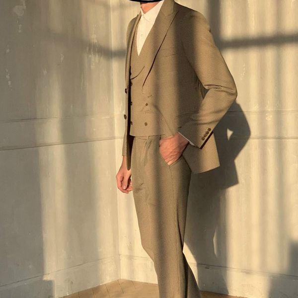 2019 new custom made men suits 3 pieces (jacket+vest+pants) groomsmen wear wedding tuxedos formal prom blazer, Black;gray
2019 new custom made men suits 3 pieces (jacket+vest+pants) groomsmen wear wedding tuxedos formal prom blazer, Black;gray
