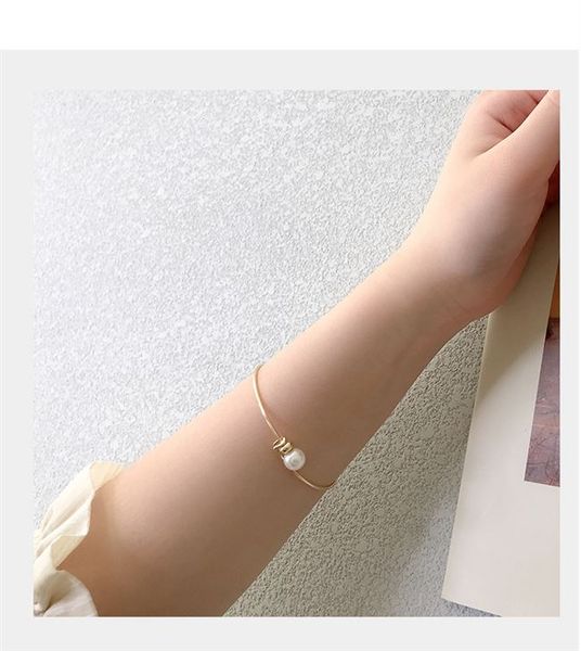 maxi new fashion simple personality net red highlight pearl bracelet ins style bracelet, Black
maxi new fashion simple personality net red highlight pearl bracelet ins style bracelet, Black