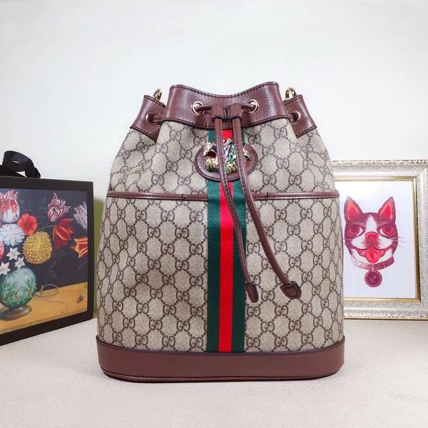 классический ведро сумка дизайн стиль сумки на ремне для женщин натуральная кожа холст сумки crossbody сумка тотализаторы размер 30.5*27.*12
классический ведро сумка дизайн стиль сумки на ремне для женщин натуральная кожа холст сумки crossbody сумка тотализаторы размер 30.5*27.*12