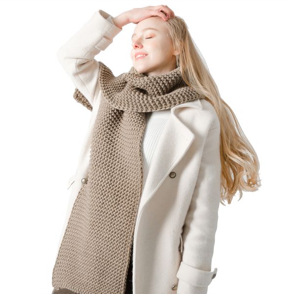 the new winter korean version of the coarse wool hand-made solid color scarf thickens the knit scarf for couples, Blue;gray
the new winter korean version of the coarse wool hand-made solid color scarf thickens the knit scarf for couples, Blue;gray