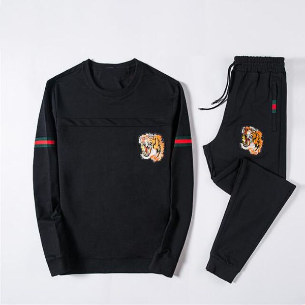 Men Clothing Sets Designer Embroidery Tracksuits 2 PCS Mens Fashion Clothing Set Long Sleeve
Men Clothing Sets Designer Embroidery Tracksuits 2 PCS Mens Fashion Clothing Set Long Sleeve