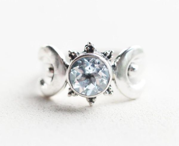european and american vintage moonstone ring national wind zircon jewelry gift for wedding engagement moon ring, Golden;silver
european and american vintage moonstone ring national wind zircon jewelry gift for wedding engagement moon ring, Golden;silver