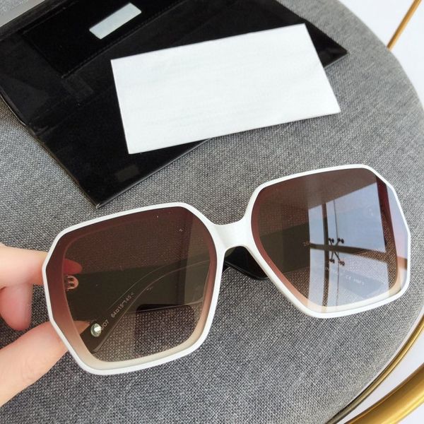 new 2666 mens sunglasses men sun glasses women sunglasses fashion style protects eyes gafas de sol lunettes de soleil with box, White;black
new 2666 mens sunglasses men sun glasses women sunglasses fashion style protects eyes gafas de sol lunettes de soleil with box, White;black