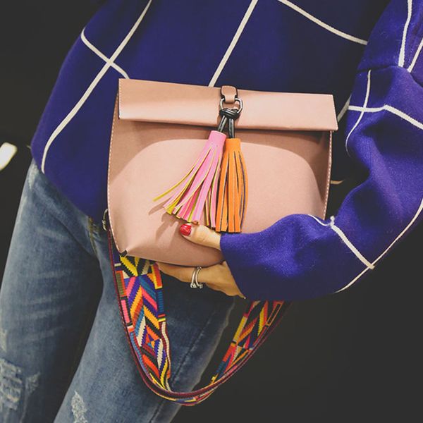 pu leather women's shoulder bag handbags women bags tassel fashion mixed color wide strap crossbody bag flap
pu leather women's shoulder bag handbags women bags tassel fashion mixed color wide strap crossbody bag flap