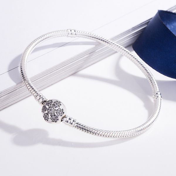 genuine 925 sterling silver bracelet crystal snowflake clap snake chain bracelet bangle fit women bead charm fashion jewelry, Golden;silver
genuine 925 sterling silver bracelet crystal snowflake clap snake chain bracelet bangle fit women bead charm fashion jewelry, Golden;silver