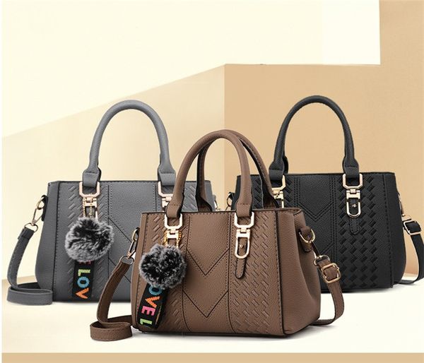 2020 fashion new female bag simple solid color wild embroidery decoration casual shoulder bag ing
2020 fashion new female bag simple solid color wild embroidery decoration casual shoulder bag ing