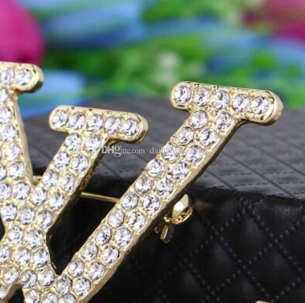 ladies brooch fashion new personality rhinestones english letters brooch clothing gift accessories wholesale fast delivery
ladies brooch fashion new personality rhinestones english letters brooch clothing gift accessories wholesale fast delivery