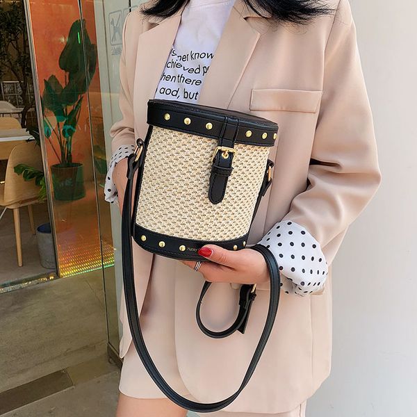 small straw fashion single shoulder bag summer new 2019 hand-woven bucket ins messenger bag daily small fresh
small straw fashion single shoulder bag summer new 2019 hand-woven bucket ins messenger bag daily small fresh