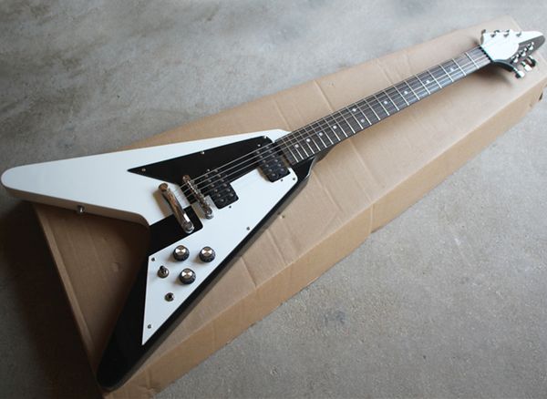 BlackWhite V образного Электрогитара с фиксированным бриджем, Humbuckers Пикапами, Rosewood грифом, можно подгонять как запрос
BlackWhite V образного Электрогитара с фиксированным бриджем, Humbuckers Пикапами, Rosewood грифом, можно подгонять как запрос