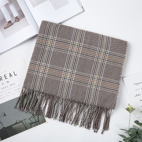 wholesale- autumn and winter new plaid scarf women fashion warm wild fringe cashmere shawl square size (cm): 70 * 200cm, Blue;gray
wholesale- autumn and winter new plaid scarf women fashion warm wild fringe cashmere shawl square size (cm): 70 * 200cm, Blue;gray