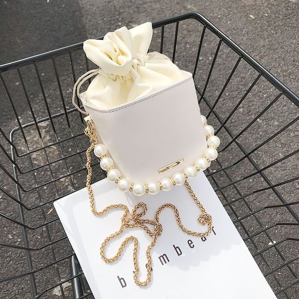 box форма кожи pu жемчужной crossbody сумка для женщин 2020 кулиского сладкие плеча сумки женщина путешествие летней cross body bag
box форма кожи pu жемчужной crossbody сумка для женщин 2020 кулиского сладкие плеча сумки женщина путешествие летней cross body bag