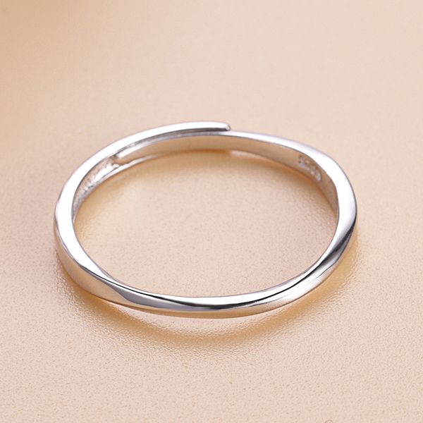 romantic ring sliver925 standard size mobius shape engagement birthday gift for lover high-end led jewelry box, Slivery;golden
romantic ring sliver925 standard size mobius shape engagement birthday gift for lover high-end led jewelry box, Slivery;golden