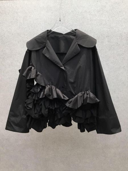 2019 new ladies fashion long-sleeved lapel solid color stitching ruffled jacket 0708, Black;brown
2019 new ladies fashion long-sleeved lapel solid color stitching ruffled jacket 0708, Black;brown