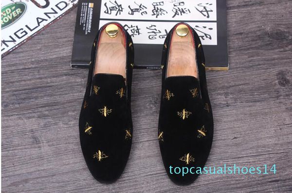 fashion men loafers slip on mens velvet shoes casual velvet slippers designer dress shoes men flats wedding and party shoes t14, Black
fashion men loafers slip on mens velvet shoes casual velvet slippers designer dress shoes men flats wedding and party shoes t14, Black