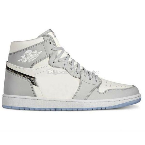 with box 2020 premium 1s high og grey basketball shoes for men womens embossed on the upper baskets sports trainers sneakers
with box 2020 premium 1s high og grey basketball shoes for men womens embossed on the upper baskets sports trainers sneakers