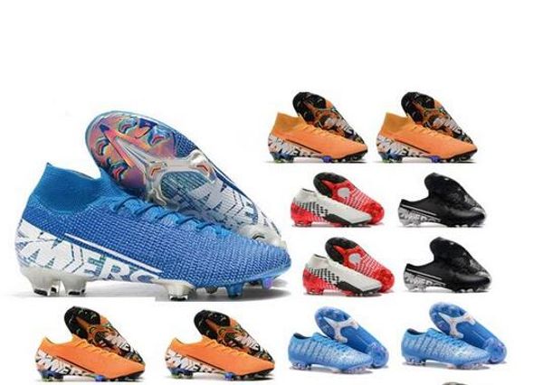 2020 selling football boots 100% original white gold kids soccer shoes mercurial superfly fg children soccer cleats
2020 selling football boots 100% original white gold kids soccer shoes mercurial superfly fg children soccer cleats
