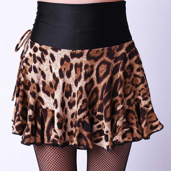 stage wear latin dancing costumes for women high waist mini leopard skirt spandex ruffle salsa chacha tango rumba performance dress, Black;red
stage wear latin dancing costumes for women high waist mini leopard skirt spandex ruffle salsa chacha tango rumba performance dress, Black;red
