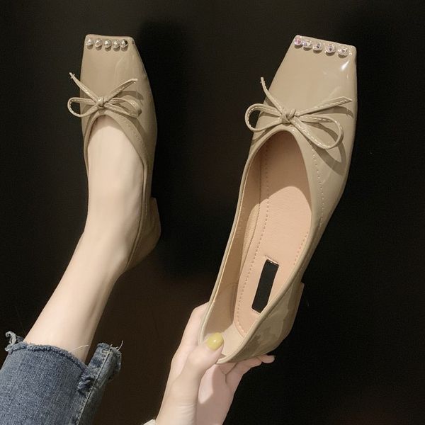 2020 new bling diamond decorate flat loafers mules ladies shoes wild square toe flats creepers women sapato feminino j15-67, Black
2020 new bling diamond decorate flat loafers mules ladies shoes wild square toe flats creepers women sapato feminino j15-67, Black