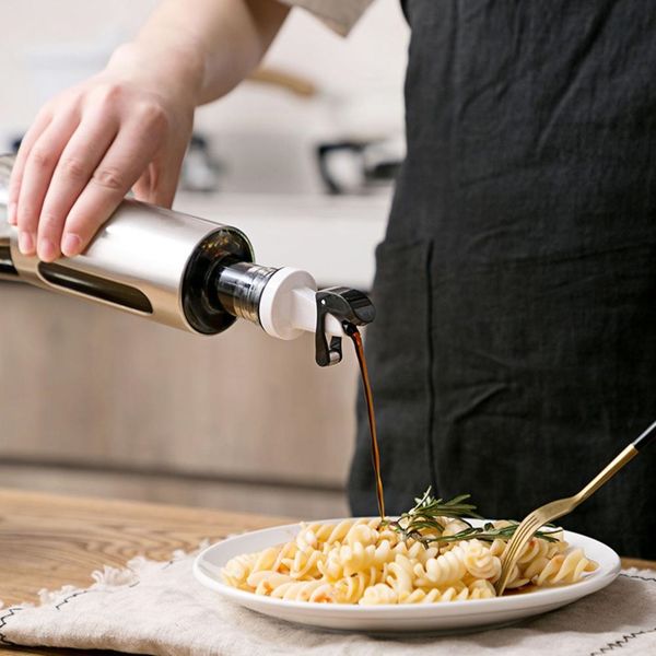 transparent glass oil pot large control stainless steel oil bottle kitchen leak-proof vinegar can sesame oil bottle tank
transparent glass oil pot large control stainless steel oil bottle kitchen leak-proof vinegar can sesame oil bottle tank