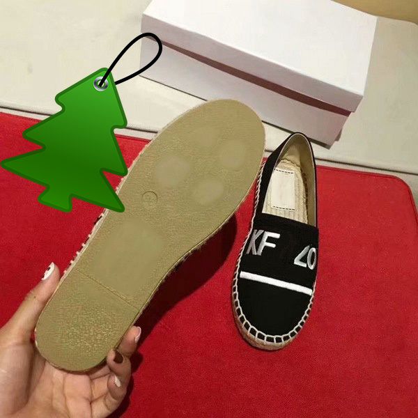 new men and women with tiger head single shoes and embroidered straw shoes, Black
new men and women with tiger head single shoes and embroidered straw shoes, Black