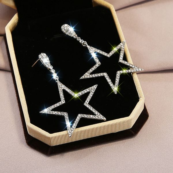 урожай кристалл rhinestone полые пятиконечная звезда подвесной ювелирные изделия серьги падения дамы brincos oorbellen моды лучший подарок, Silver
урожай кристалл rhinestone полые пятиконечная звезда подвесной ювелирные изделия серьги падения дамы brincos oorbellen моды лучший подарок, Silver