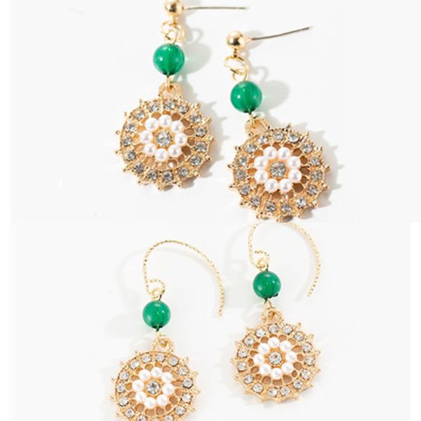 s925 new new popular french crystal pearl turntable ear hook simple disc earring korean retro earring, Golden;silver
s925 new new popular french crystal pearl turntable ear hook simple disc earring korean retro earring, Golden;silver