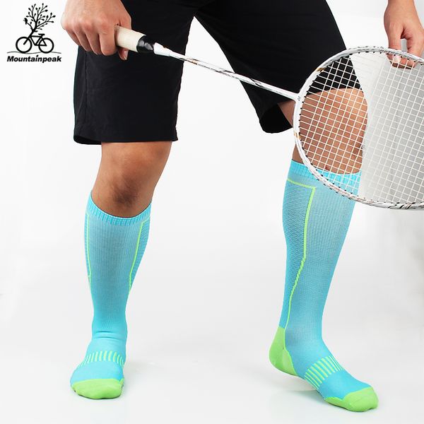 4 colours mtp sports socks men and women riding running marathon football badminton socks breathable compression stocking, Black
4 colours mtp sports socks men and women riding running marathon football badminton socks breathable compression stocking, Black
