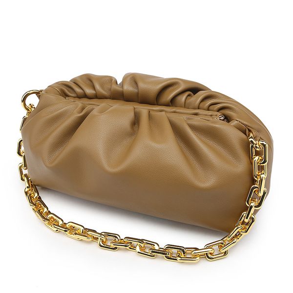 2020 горячая натуральная кожа женщины облако сумка дизайнер цепи сумочка мода ручной кошелек клатч элегантный клецки плечо
2020 горячая натуральная кожа женщины облако сумка дизайнер цепи сумочка мода ручной кошелек клатч элегантный клецки плечо