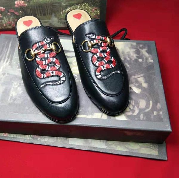 embroidered red snake skin drag fashion for men and women horseshoe slippers flat-soled bald and half-slippers, Black
embroidered red snake skin drag fashion for men and women horseshoe slippers flat-soled bald and half-slippers, Black