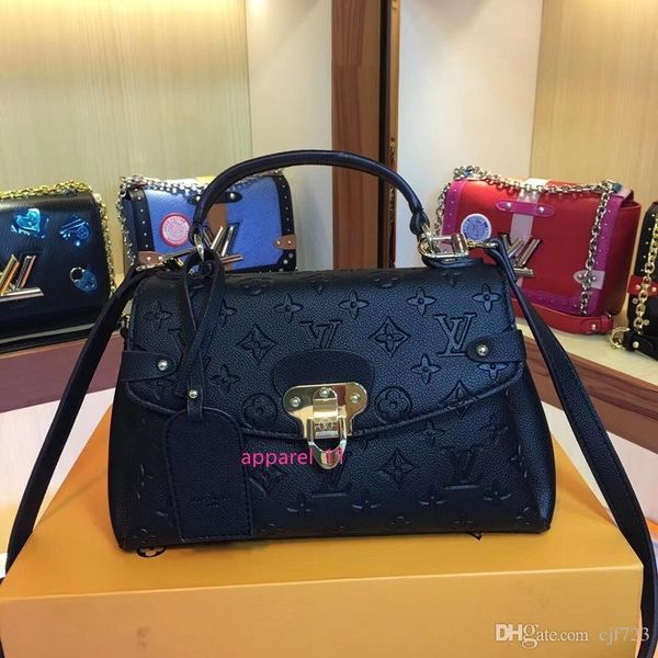 fashion luxury handbags women design zipper solid color triangle trend mini shoulder crossbody bags
fashion luxury handbags women design zipper solid color triangle trend mini shoulder crossbody bags