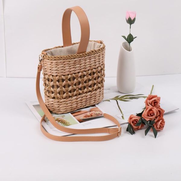 женщины ротанг сумка плеча плетение солома лето пляж сумка crossbody тотализаторы дама ткачество bucket beach holiday коммуникатор кошелек
женщины ротанг сумка плеча плетение солома лето пляж сумка crossbody тотализаторы дама ткачество bucket beach holiday коммуникатор кошелек