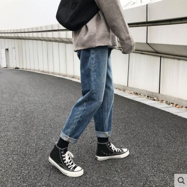 the blue han edition tide loose jeans male young students leisure straight nine minutes of pants
the blue han edition tide loose jeans male young students leisure straight nine minutes of pants